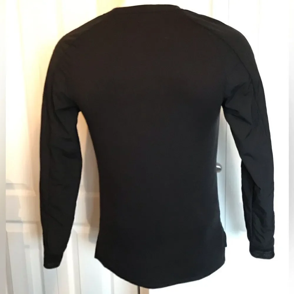 Reebok sweater  - Picture 6 of 9